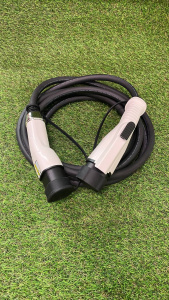 Зарядный кабель